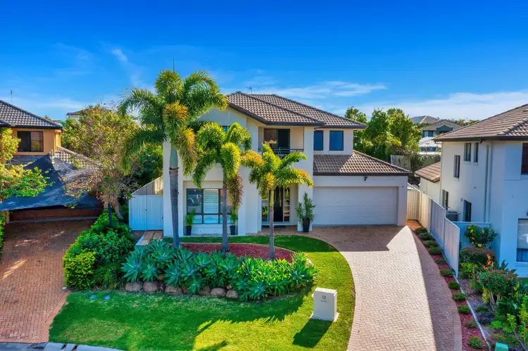 13 Rimu Place, Molendinar QLD 4214