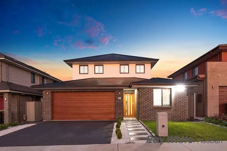 16 Holliday Avenue, Edmondson Park NSW 2174