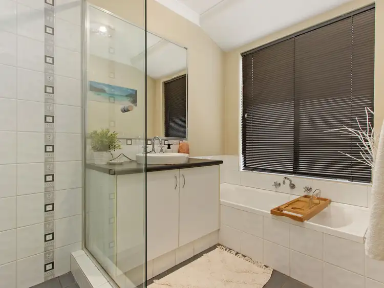Sixth view of Homely house listing, 10 Leinster Way, Baldivis WA 6171