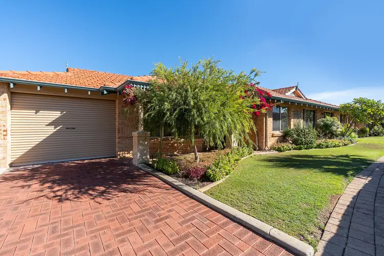 25/23 Tifera Circle, Kallaroo WA 6025