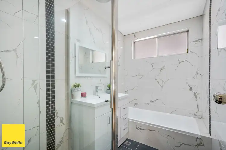 5 Woodford Court, Koondoola WA 6064