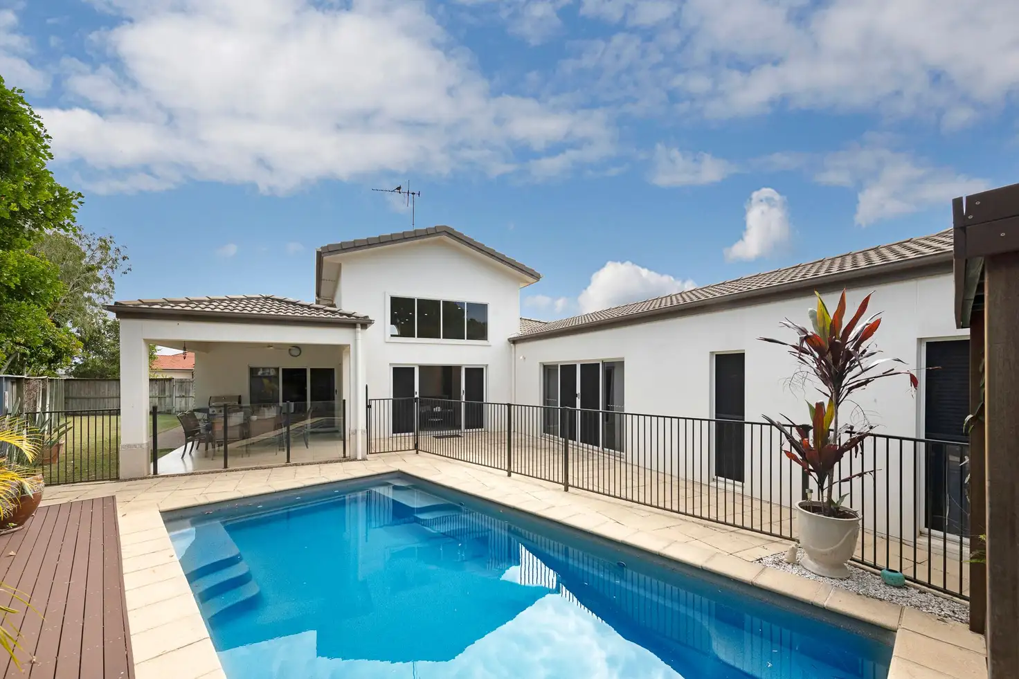 Main view of Homely house listing, 2 Paddington Court, Kalkie QLD 4670