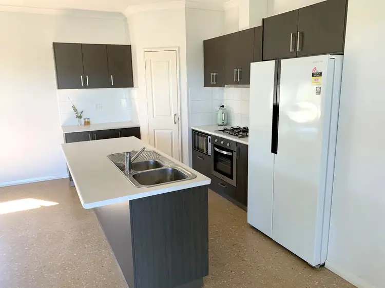 Fourth view of Homely house listing, 11 Nishiji Vista, Bilingurr WA 6725