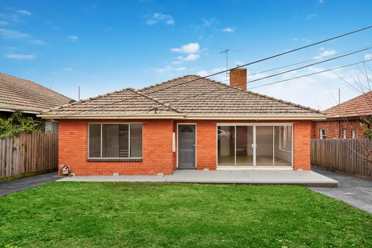 90 Parer Street, Burwood VIC 3125