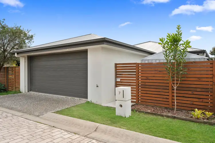 7 Ron Grant Lane, Caboolture South QLD 4510