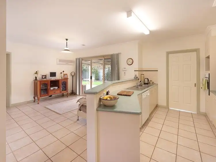 Second view of Homely house listing, 4 Park Lane, Wodonga VIC