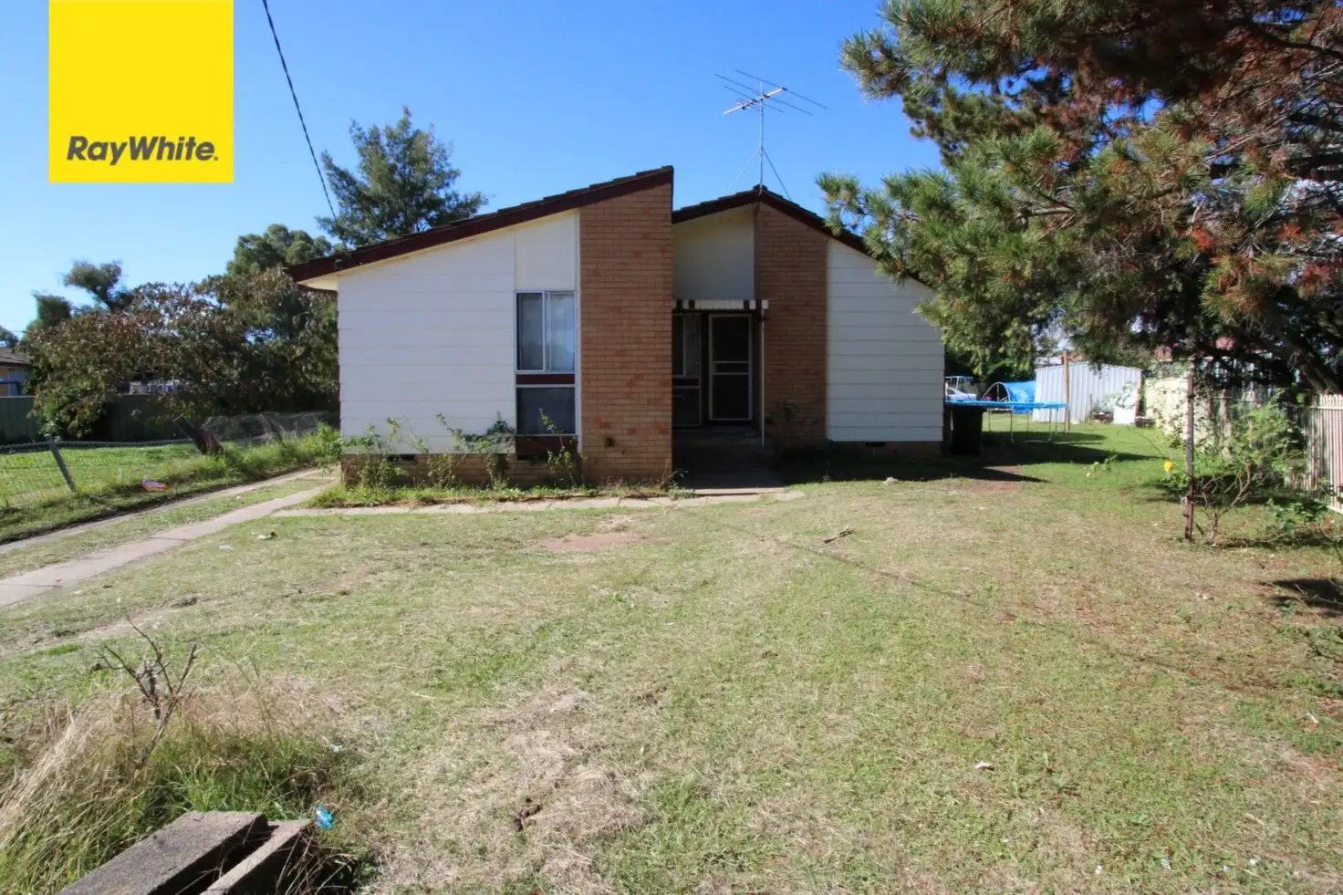 Main view of Homely house listing, 1 Flinders Place, Inverell NSW 2360