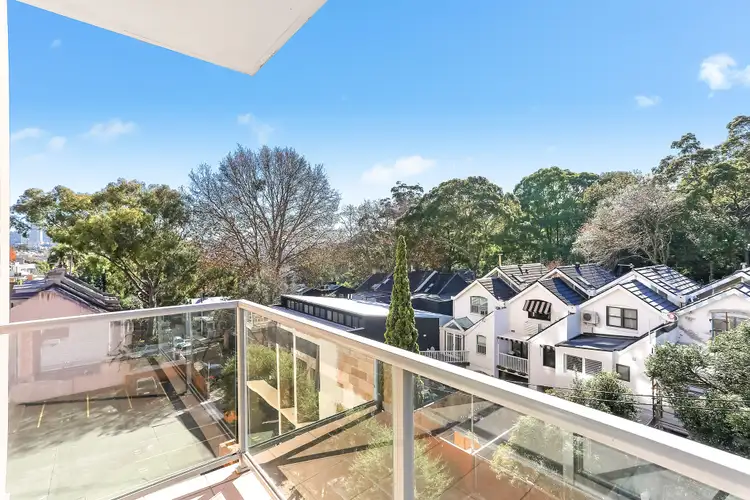 Main view of Homely apartment listing, 25/186 Sutherland Street, Paddington NSW 2021
