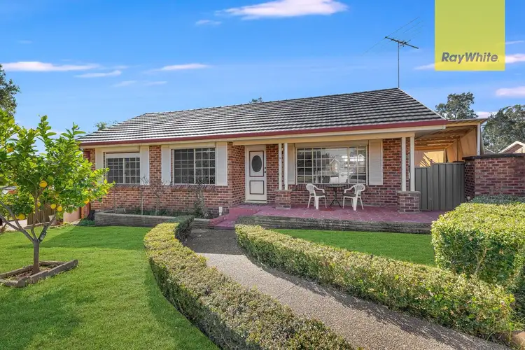 10 Derwent Place, Bossley Park NSW 2176