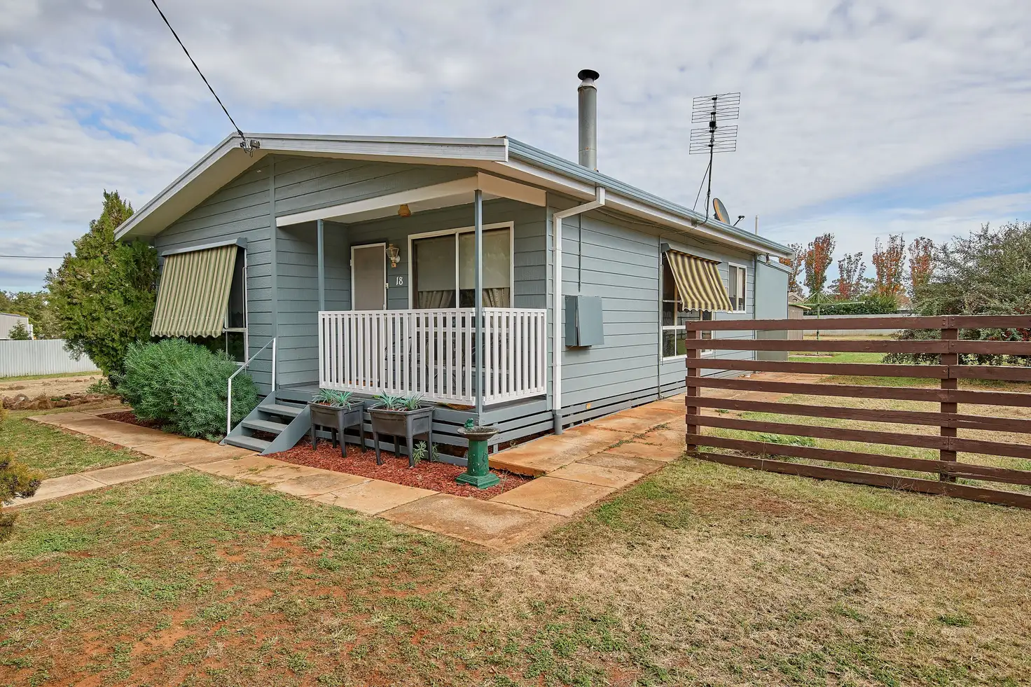 Main view of Homely house listing, 18 Devlin Street, Ganmain NSW 2702