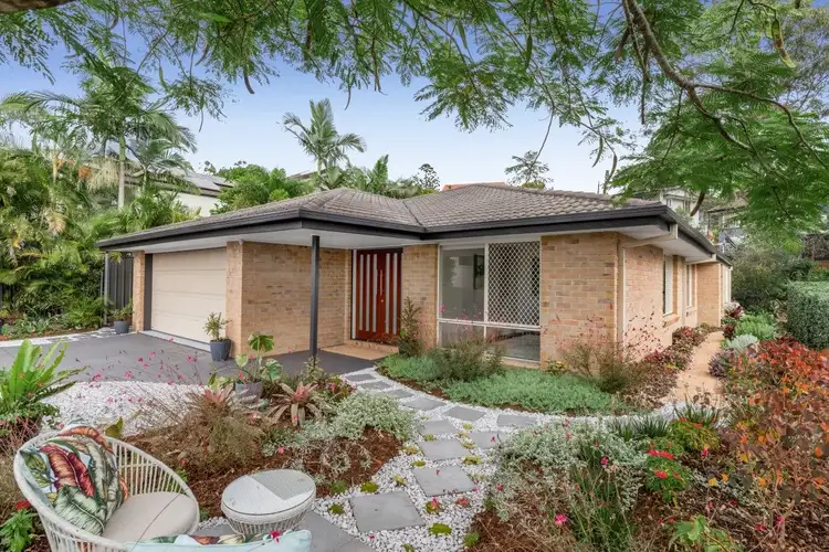 9 Nelson Place, Newmarket QLD 4051