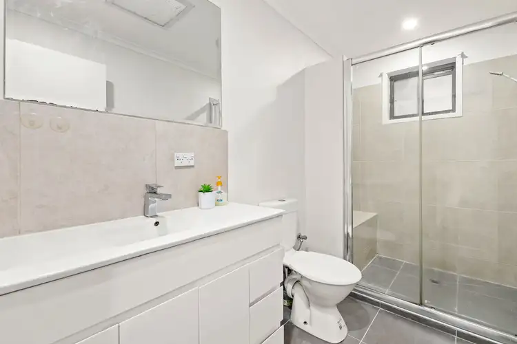 Sixth view of Homely unit listing, 5 Allison Avenue, Eumemmerring VIC 3177