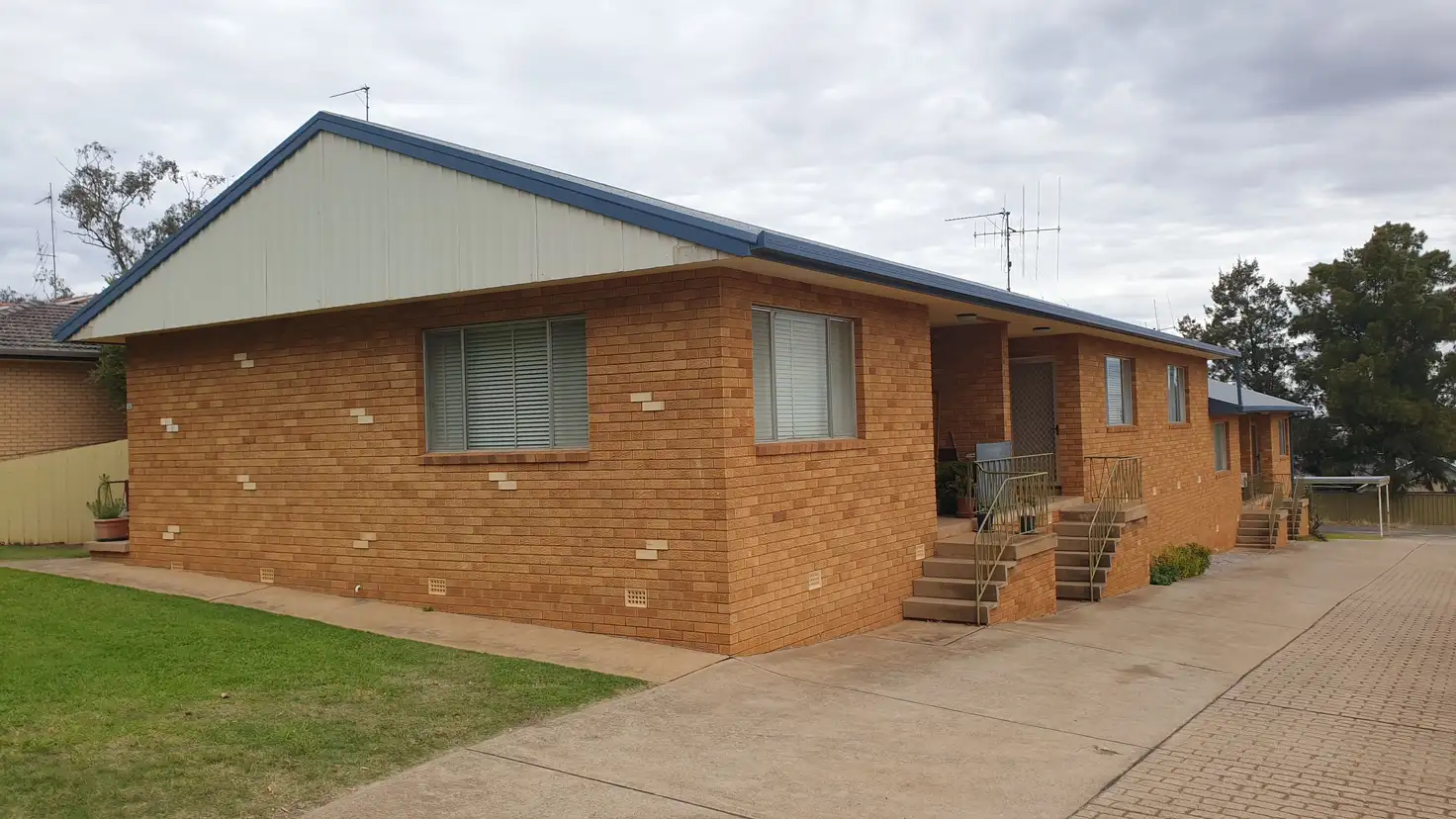 Main view of Homely block of units listing, 6-10/13 Boazman Street, Parkes NSW 2870