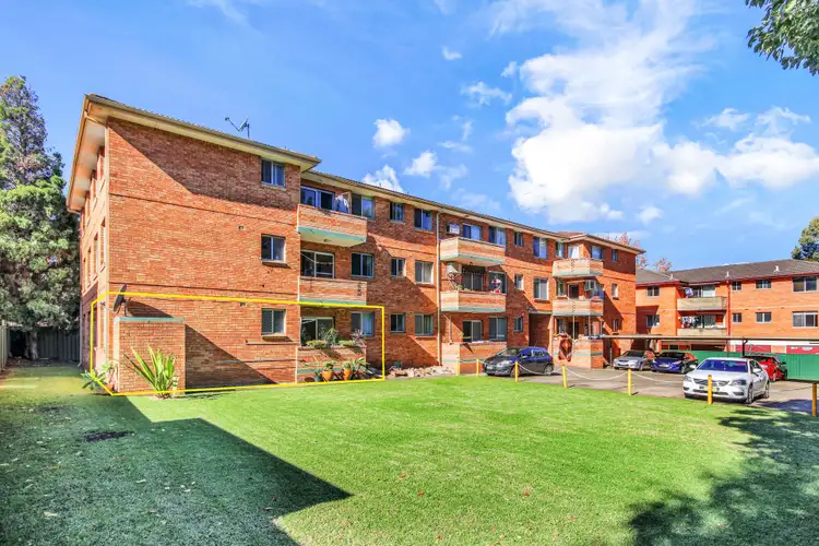 9/16A Wigram Street, Harris Park NSW 2150