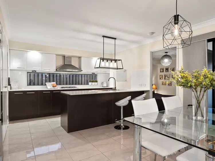 27 Cascade Drive, Underwood QLD 4119