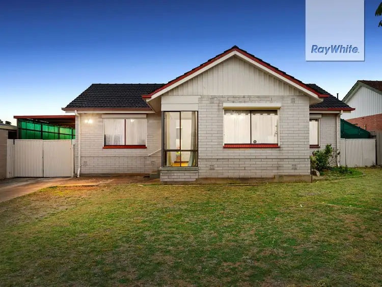 11 Cameron Road, Elizabeth Vale SA 5112