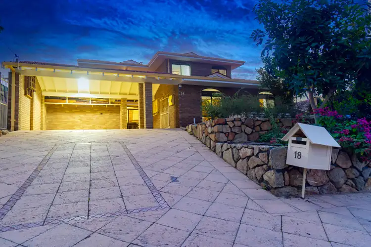 18 Henry Bull Drive, Bull Creek WA 6149