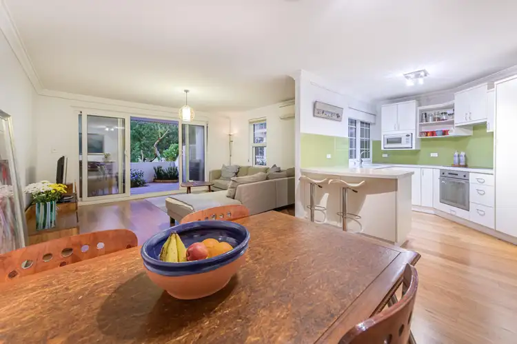 2/69 McCallum Lane, Victoria Park WA 6100