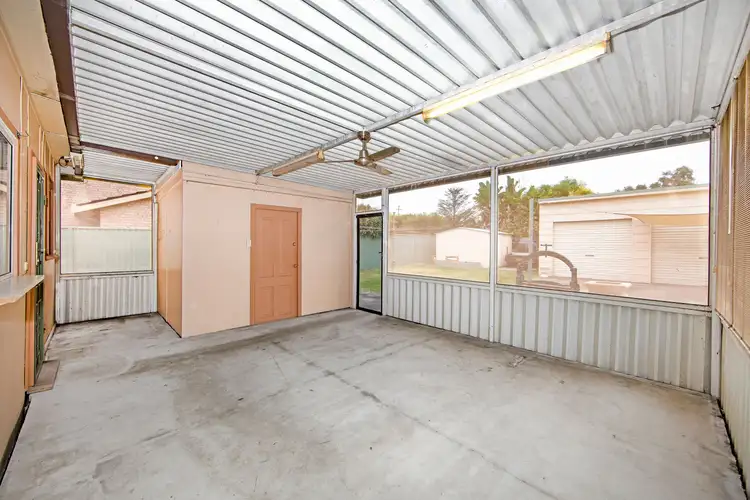 Sixth view of Homely house listing, 10 Sunrise Avenue, Budgewoi NSW 2262