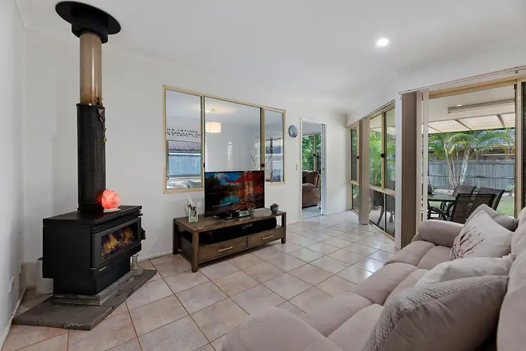 Fifth view of Homely house listing, 2 Pinanga Place, Little Mountain QLD 4551