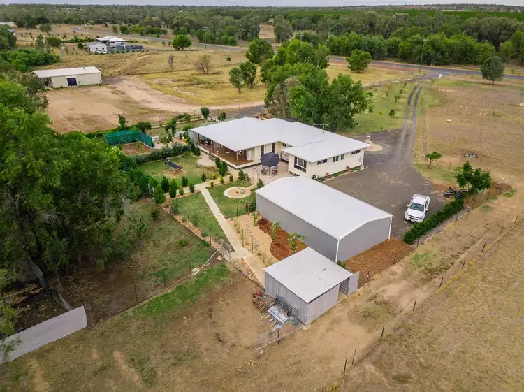Second view of Homely house listing, 162 Chudleigh Drive, Emerald QLD 4720
