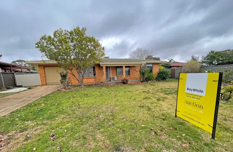 14 Meadowbank Drive, Dubbo NSW 2830