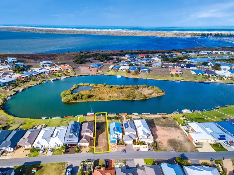 45 Wentworth Parade, Hindmarsh Island SA 5214