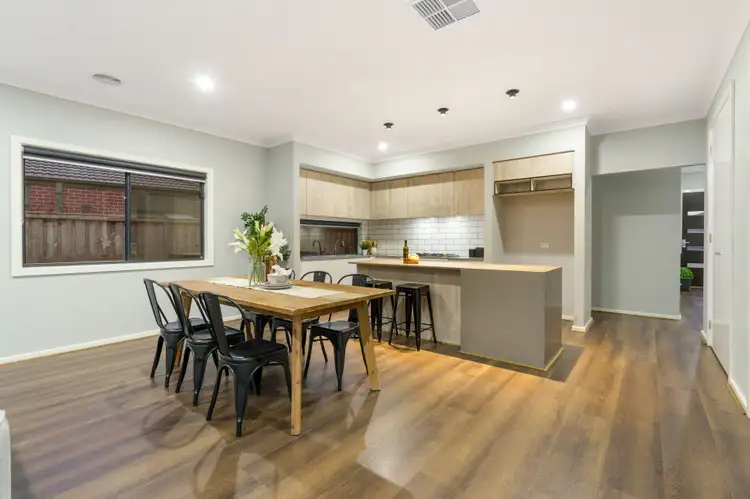 Fourth view of Homely house listing, 17 Peat Avenue, Thornhill Park VIC 3335