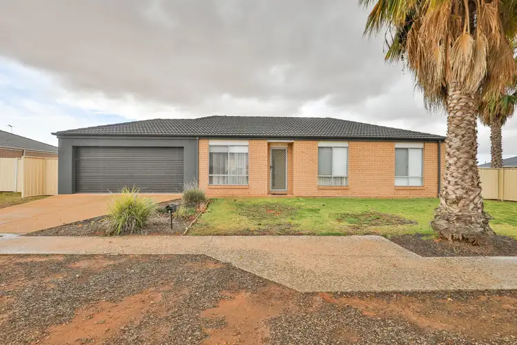 Second view of Homely house listing, 1 Immacolata Rise, Red Cliffs VIC 3496