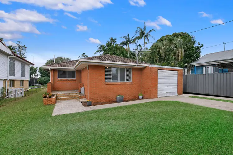 Second view of Homely house listing, 4 High Street, Kippa-Ring QLD 4021