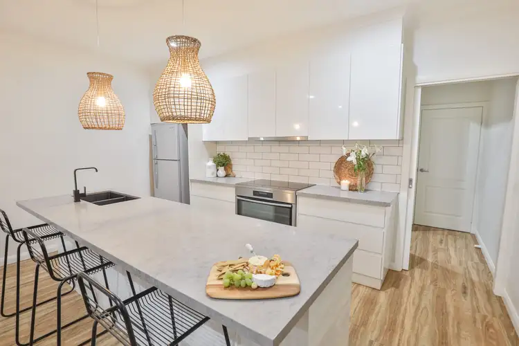 Fifth view of Homely house listing, 4 Baines Court, Birdwoodton VIC 3505