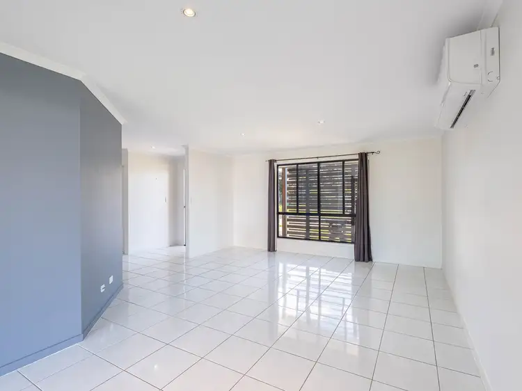 Fifth view of Homely house listing, 2 Gardenia Court, Southside QLD 4570