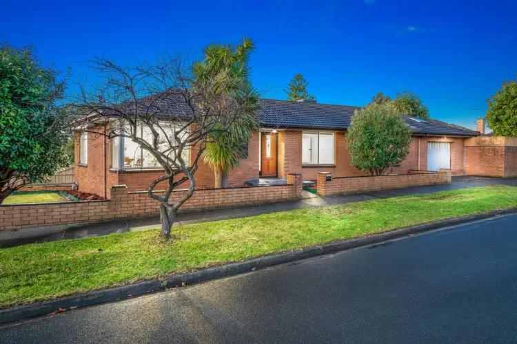 26 Noorong Avenue, Bundoora VIC 3083