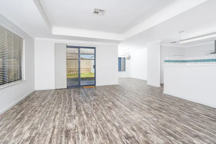 Sixth view of Homely house listing, 2 Bluewater Close, Drummond Cove WA 6532