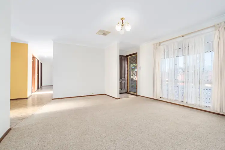 Seventh view of Homely house listing, 4 Mugana Crescent, Waggrakine WA 6530