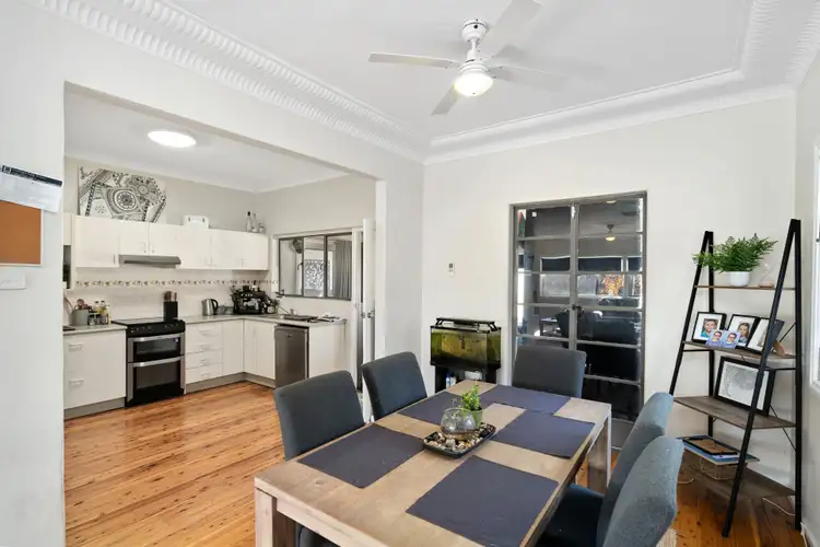 Fifth view of Homely house listing, 128-130 Fernleigh Road, Mount Austin NSW 2650