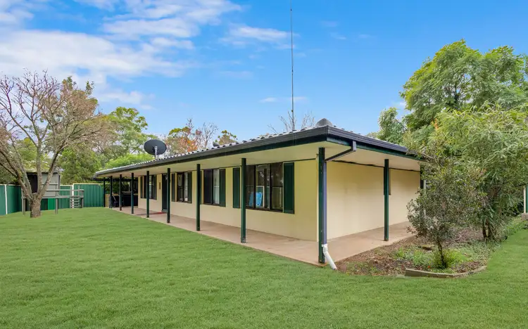17 Peggotty Avenue, Ambarvale NSW 2560