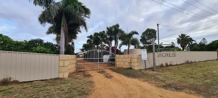 7 Freeman Street, Carnarvon WA 6701