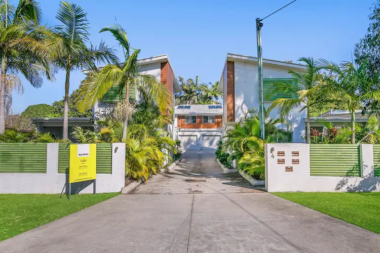 4/4 Moore Street, Victoria Point QLD 4165