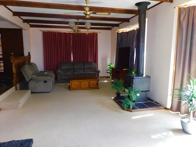 Fourth view of Homely house listing, 10 Albert Parade, Bordertown SA 5268
