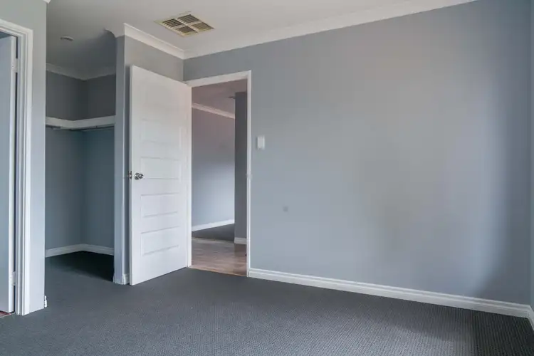 Sixth view of Homely house listing, 2 Breccia Court, Ballajura WA 6066