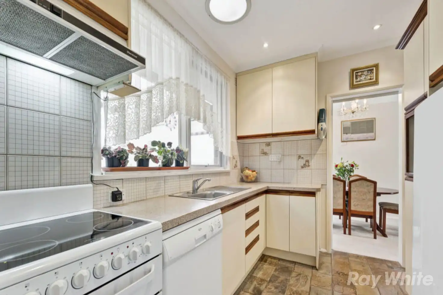 Main view of Homely house listing, 40 Pamela Street, Mount Waverley VIC 3149