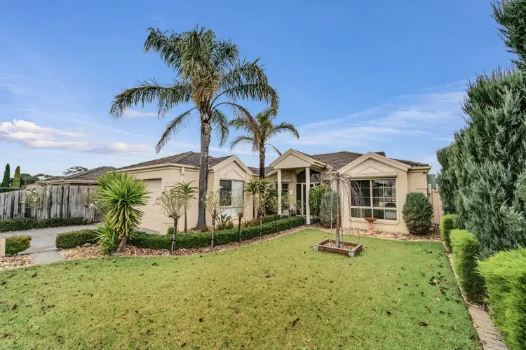 Second view of Homely house listing, 2 Bingin Place, Craigieburn VIC 3064