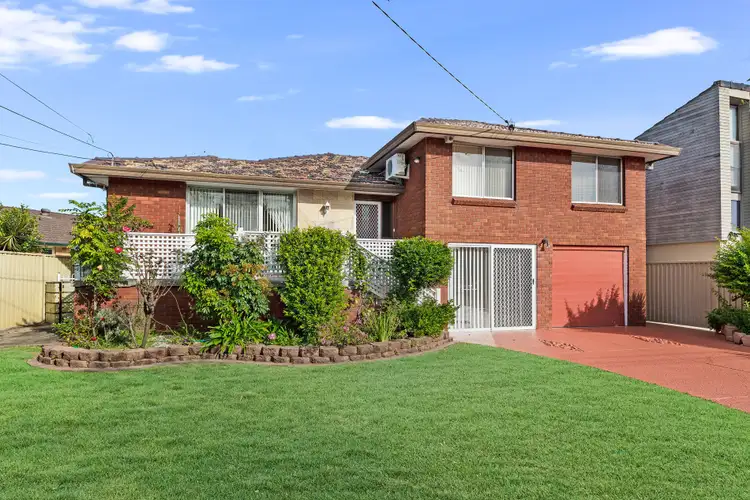 6 Dalton Avenue, Condell Park NSW 2200