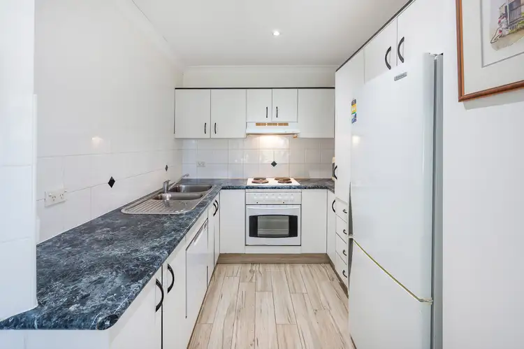 Fifth view of Homely unit listing, 5/12 Buxton Street, Ascot QLD 4007