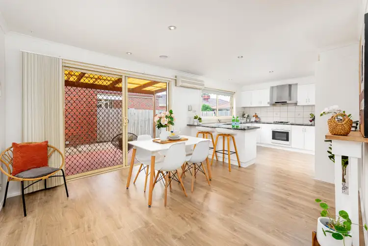 Fourth view of Homely unit listing, 1/24 Jasmine Drive, Mill Park VIC 3082