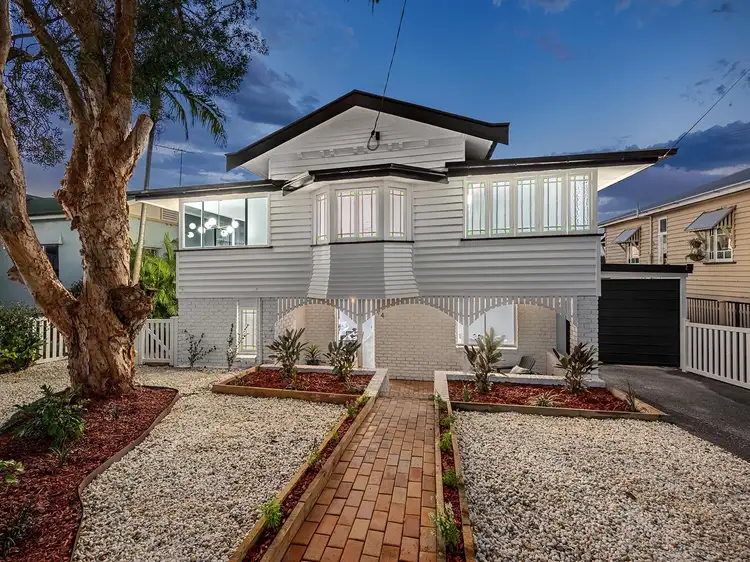 14 Oliver Street, Kedron QLD 4031