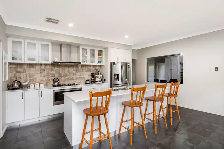17 Grail Avenue, Baldivis WA 6171