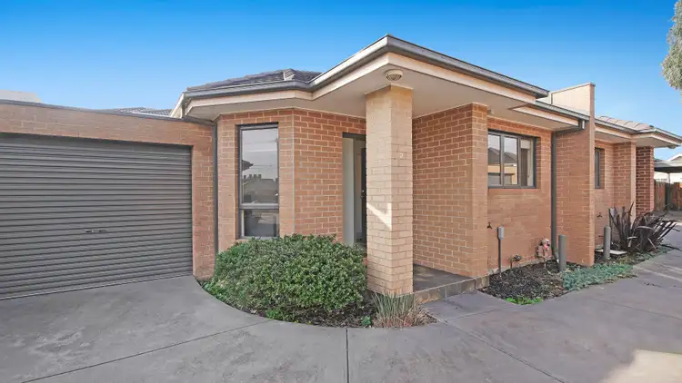 Main view of Homely unit listing, 2/6-8 Marcia Street, Thomastown VIC 3074