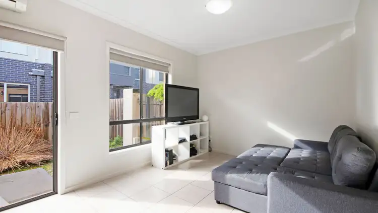 Third view of Homely unit listing, 2/6-8 Marcia Street, Thomastown VIC 3074